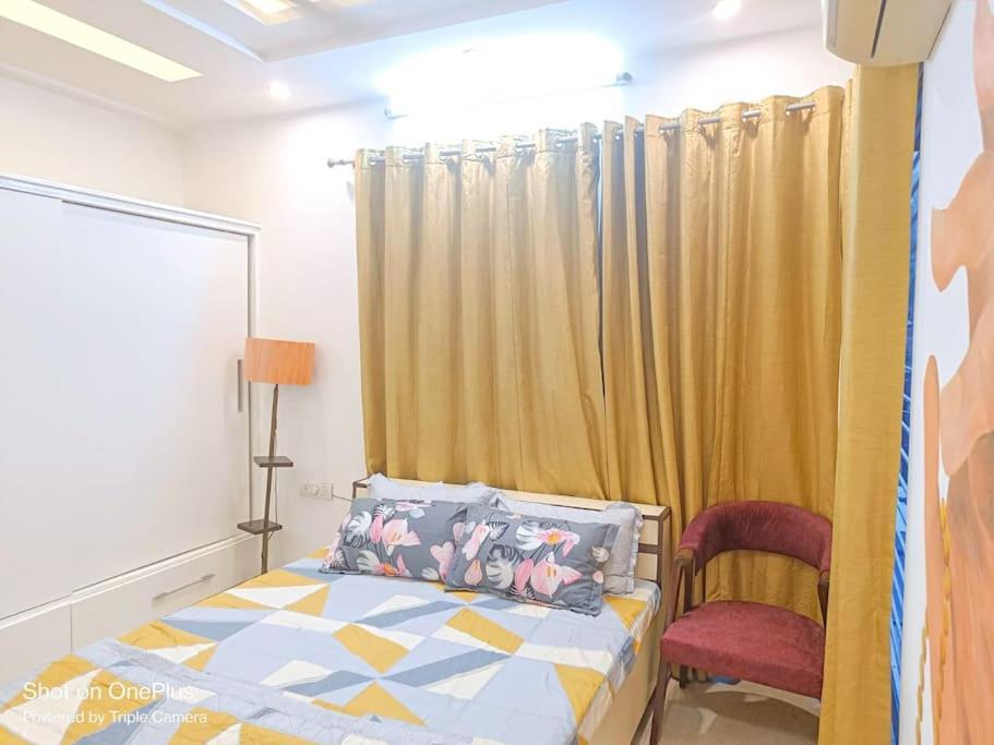 Bnbbuddy Stupendous In Shalimar Bagh New Delhi